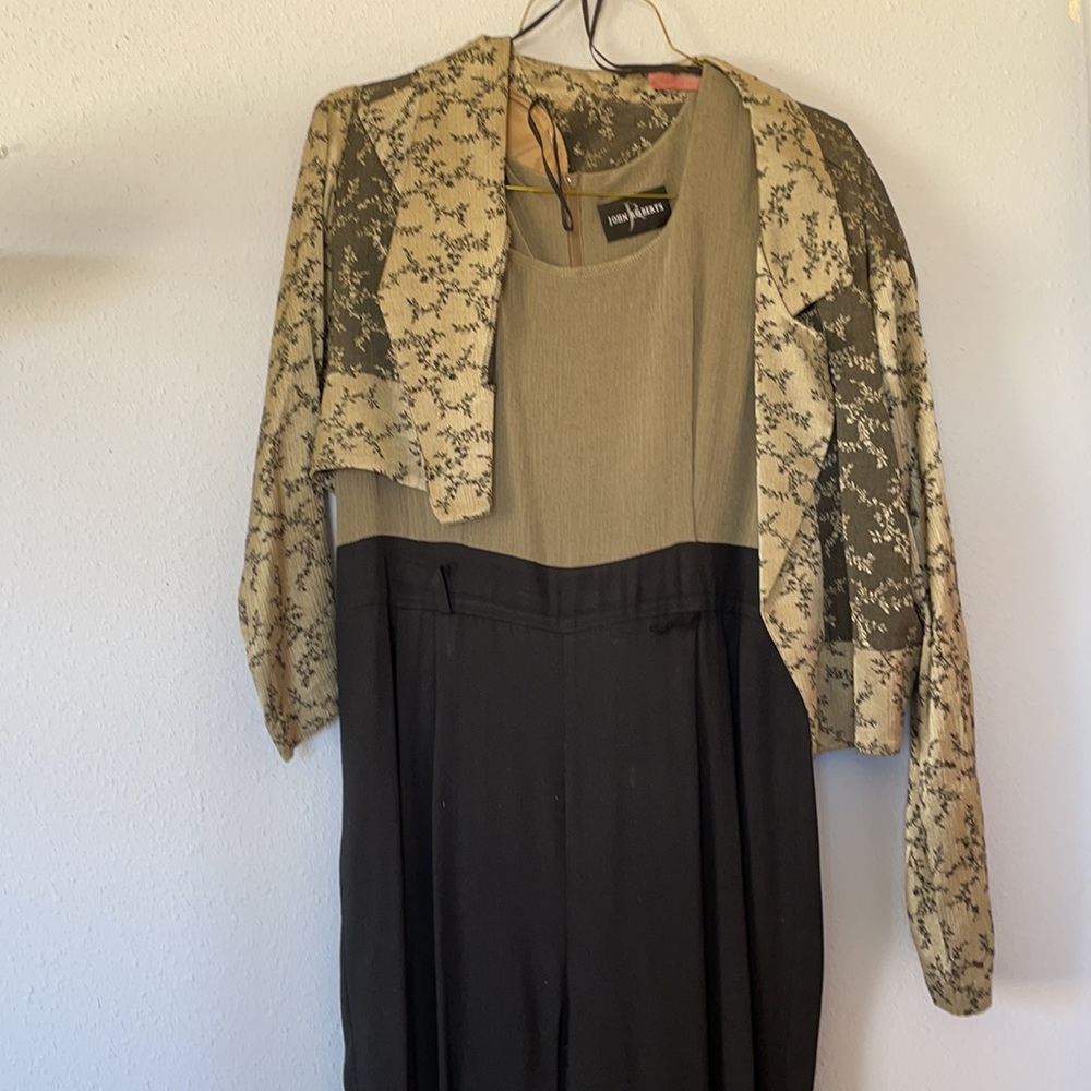 Jumpsuit - Picture 3 of 6
